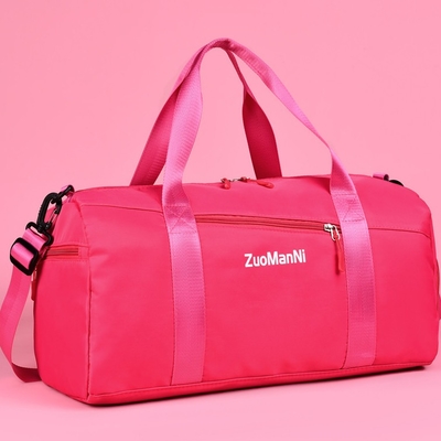 De uiteindelijke van de Zaksporten van de Weekendgymnastiek Zak van Duffle met de Natte Zak van het Schoencompartiment