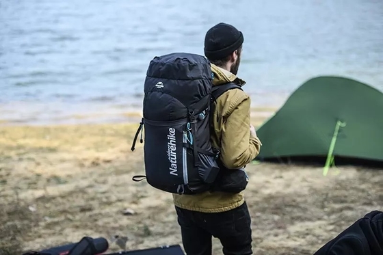 Polyester0.1kg Lichtgewicht Waterdichte Rugzak 60cm de Zak van de Bergtrekking