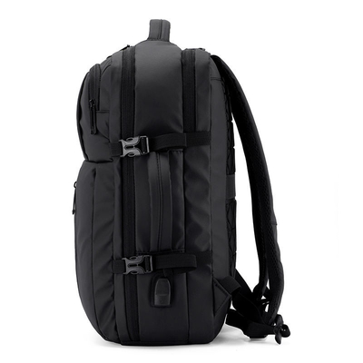 OEM ODM Mensenlaptop de Rugzak doet 31cm Douane Logo Backpack Durable Travel in zakken